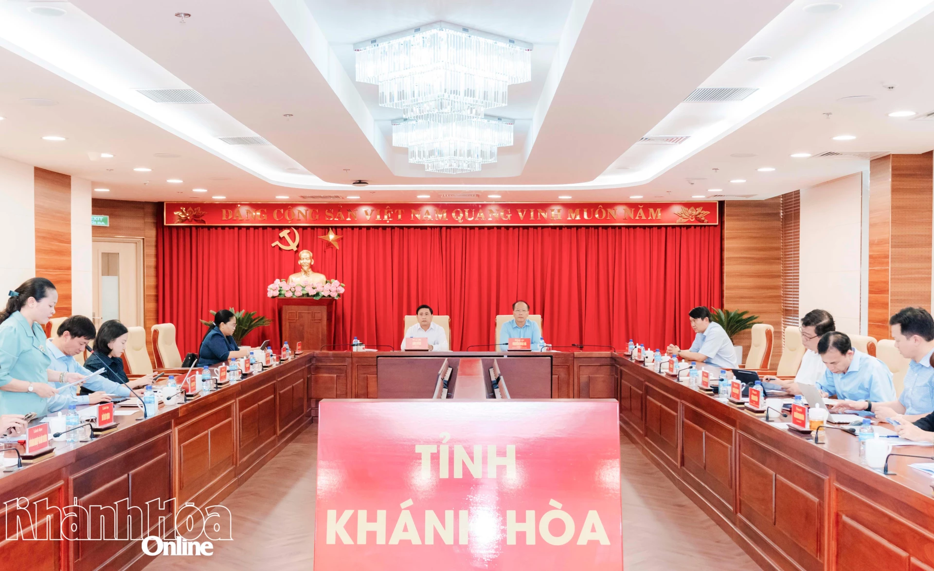 Quang cảnh hội nghị.