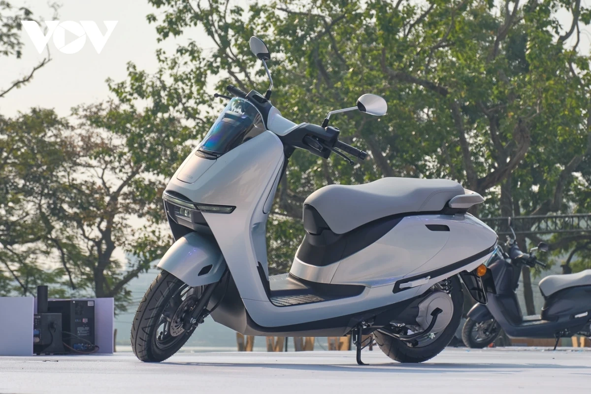 Honda Việt Nam ra mắt xe m&aacute;y điện UC3 v&agrave; c&ocirc;ng bố ch&iacute;nh s&aacute;ch b&aacute;n h&agrave;ng cho CUV e: