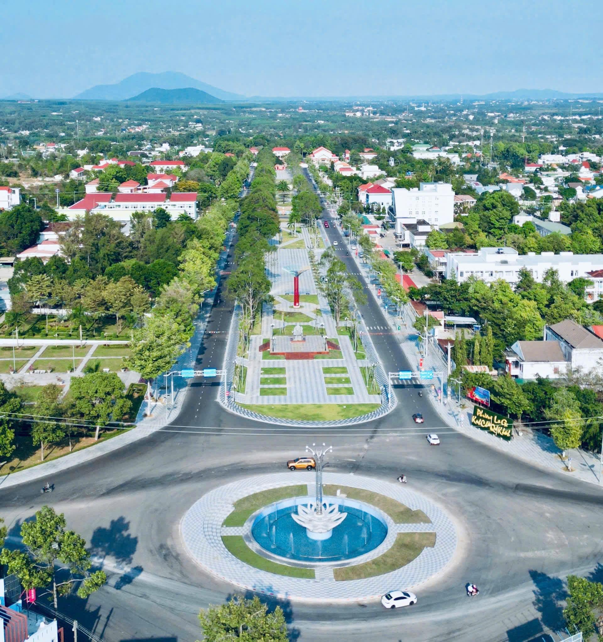 gen-h-1 quang cảnh ở phường La Gi