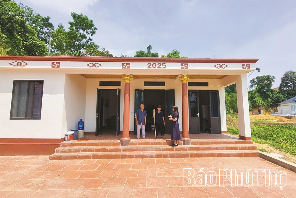 Niềm vui m&ugrave;a xu&acirc;n n&agrave;y