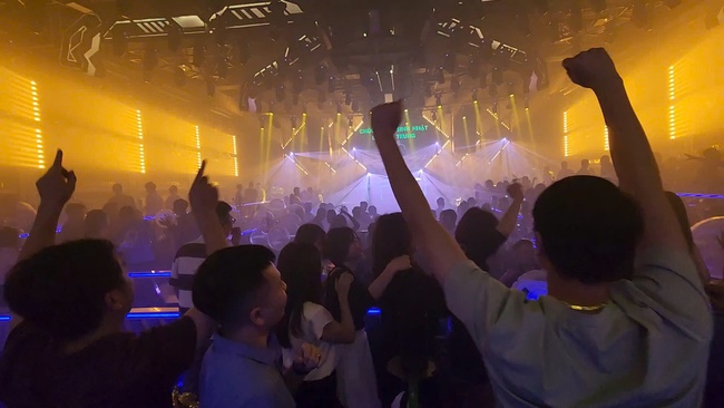 Đắk Lắk phân cấp thẩm quyền cấp phép kinh doanh dịch vụ karaoke, vũ trường - Ảnh 1. Đắk Lắk phân cấp thẩm quyền cấp phép kinh doanh dịch vụ karaoke, vũ trường - Ảnh 1.