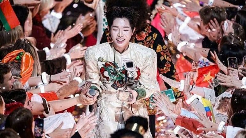 Phát huy sức mạnh nội sinh, thể hiện khát vọng vươn mình - Ảnh 1. Phát huy sức mạnh nội sinh, thể hiện khát vọng vươn mình - Ảnh 1.