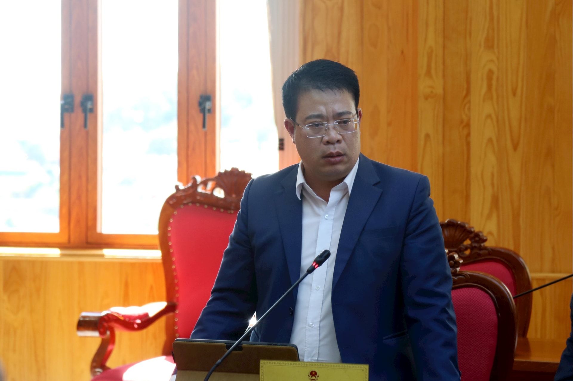 Phó Chủ tịch UBND tỉnh Nguyễn Ngọc Phúc yêu cầu các địa phương rà soát lại số liệu, nguyện vọng của người dân