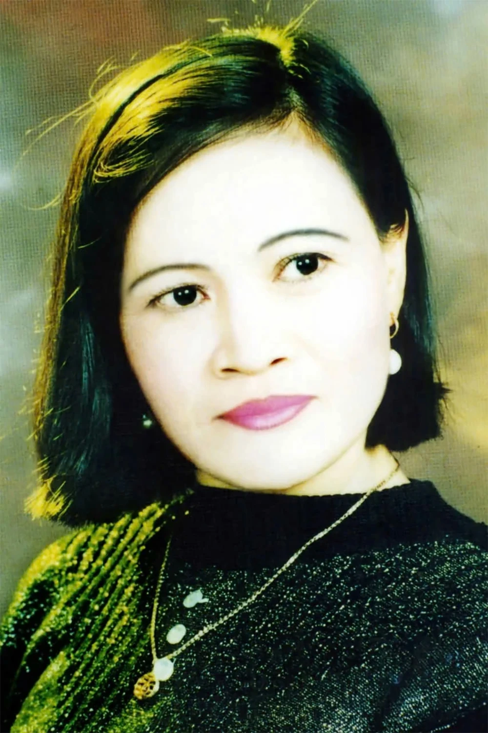 Nỗi lòng con gái với “Hai người cha” của Thúy Tình