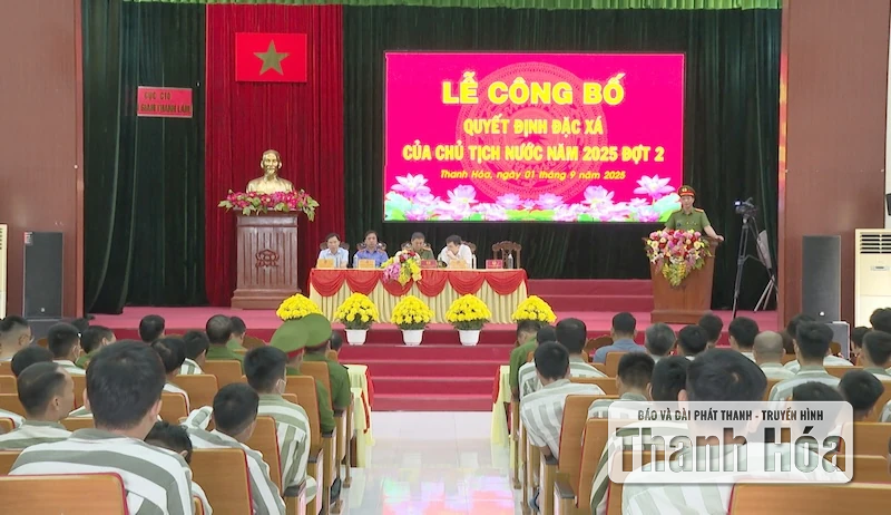 Trại giam Thanh Lâm công bố Quyết định đặc xá của Chủ tịch nước