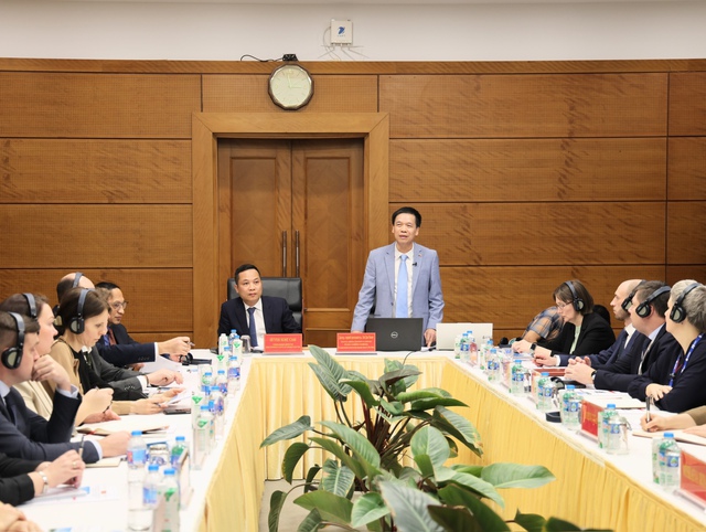 Tăng cường hợp tác Việt Nam – Liên bang Nga, chia sẻ kinh nghiệm chuyển đổi số trong hành chính công- Ảnh 2.