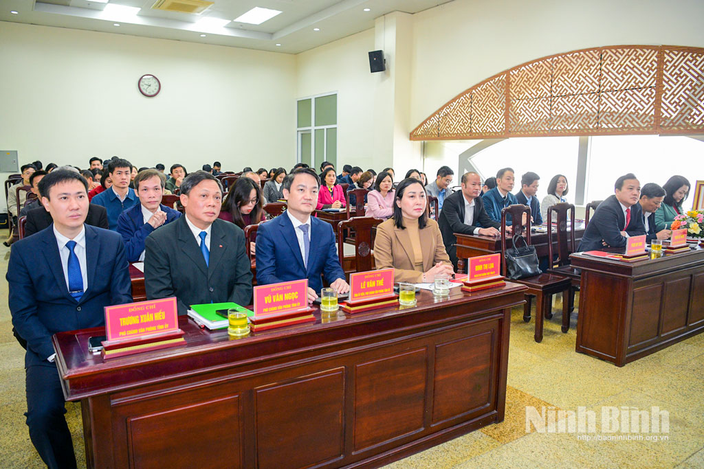 C&aacute;c đại biểu dự hội nghị.