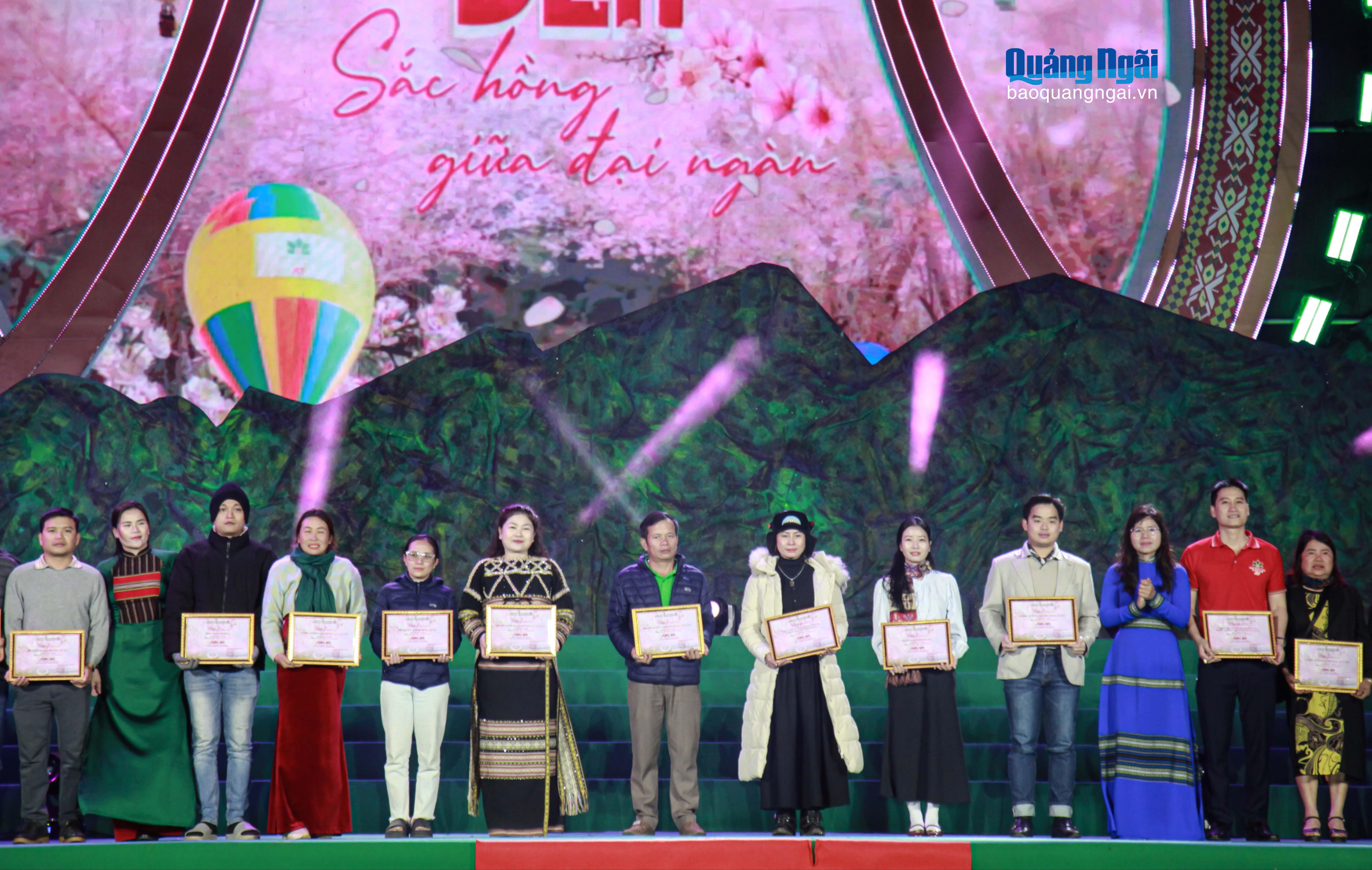 B&aacute;o v&agrave; Ph&aacute;t thanh, Truyền h&igrave;nh Quảng Ng&atilde;i