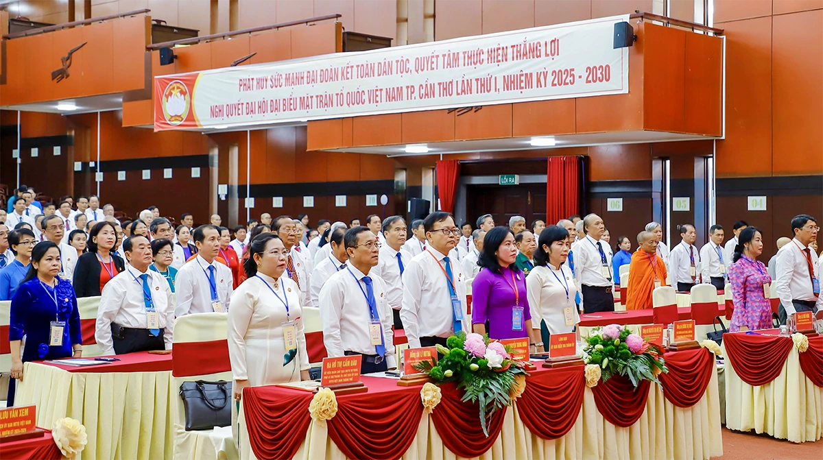 Phiên làm việc thứ nhất Đại hội đại biểu MTTQVN TP Cần Thơ nhiệm kỳ 2025-2030