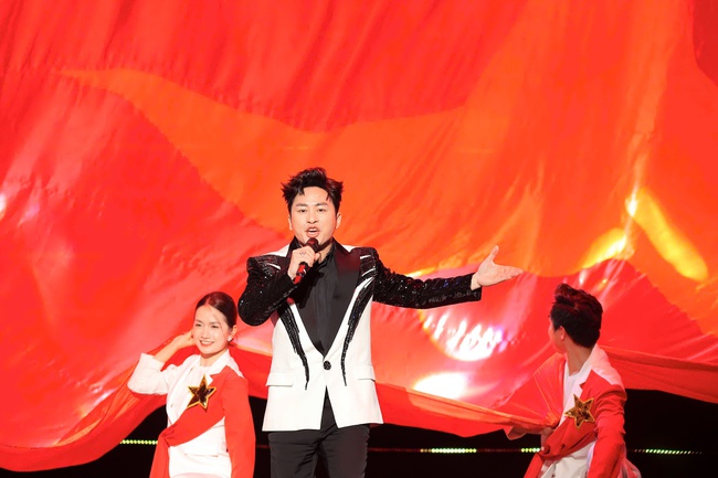 Đặc sắc chương tr&igrave;nh nghệ thuật "Hồ Ch&iacute; Minh - H&agrave;nh tr&igrave;nh kh&aacute;t vọng 2025" - Ảnh 6.