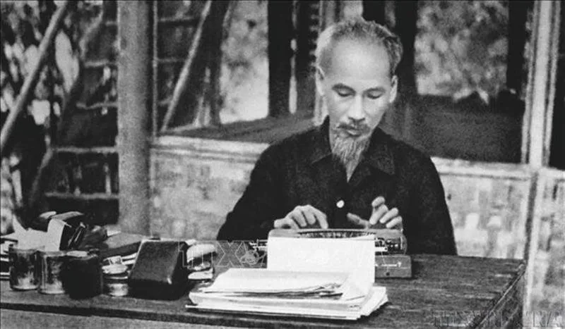Viết tiếp bản hùng ca thời đại Hồ Chí Minh