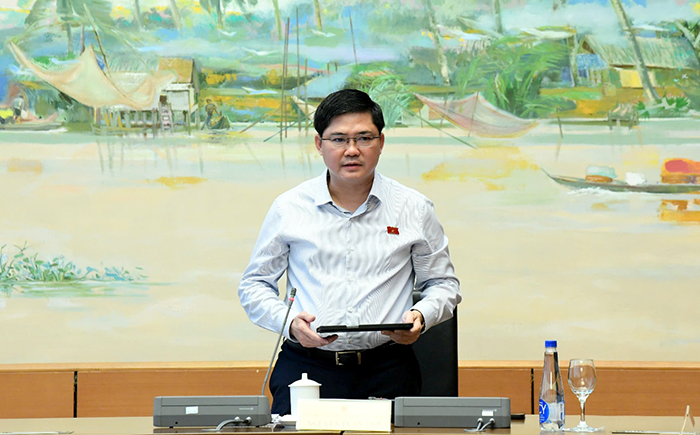 Đại biểu Quốc hội đơn vị TP Cần Thơ đóng góp nhiều ý kiến về quy hoạch phát triển thành phố, vùng và quốc gia