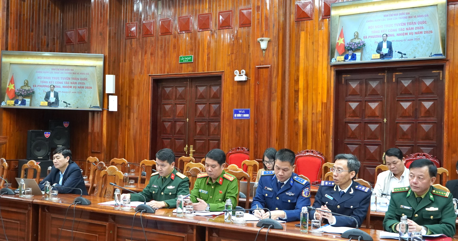 C&aacute;c đại biểu tham dự tại điểm cầu tỉnh Quảng Trị. Ảnh: H.Tr.