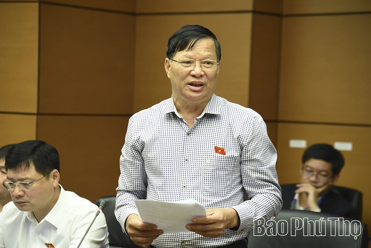 Tăng phân cấp, hợp nhất chương trình, lựa chọn đầu tư trọng điểm theo thực tiễn địa phương