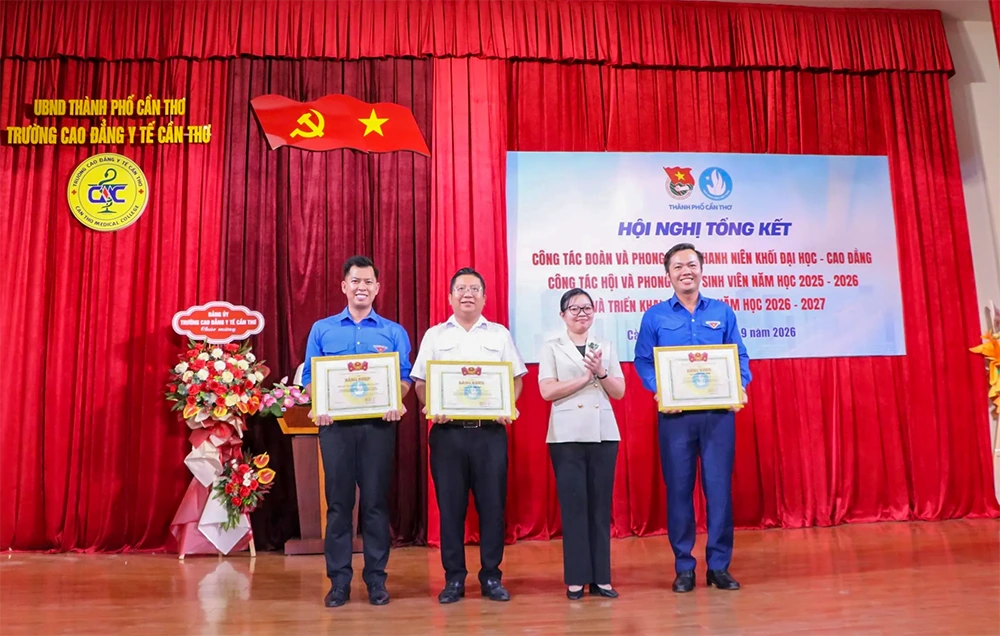 Đoàn - Hội khối các trường đại học, cao đẳng tập trung phát triển mạng lưới sinh viên nghiên cứu khoa học