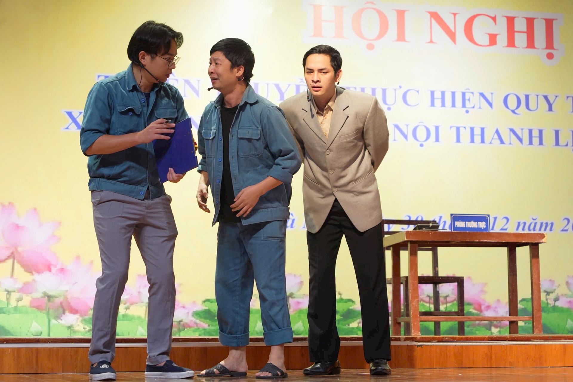 Đổi mới tuy&ecirc;n truyền Quy tắc ứng xử, x&acirc;y dựng Người H&agrave; Nội thanh lịch, văn minh - Ảnh 4.