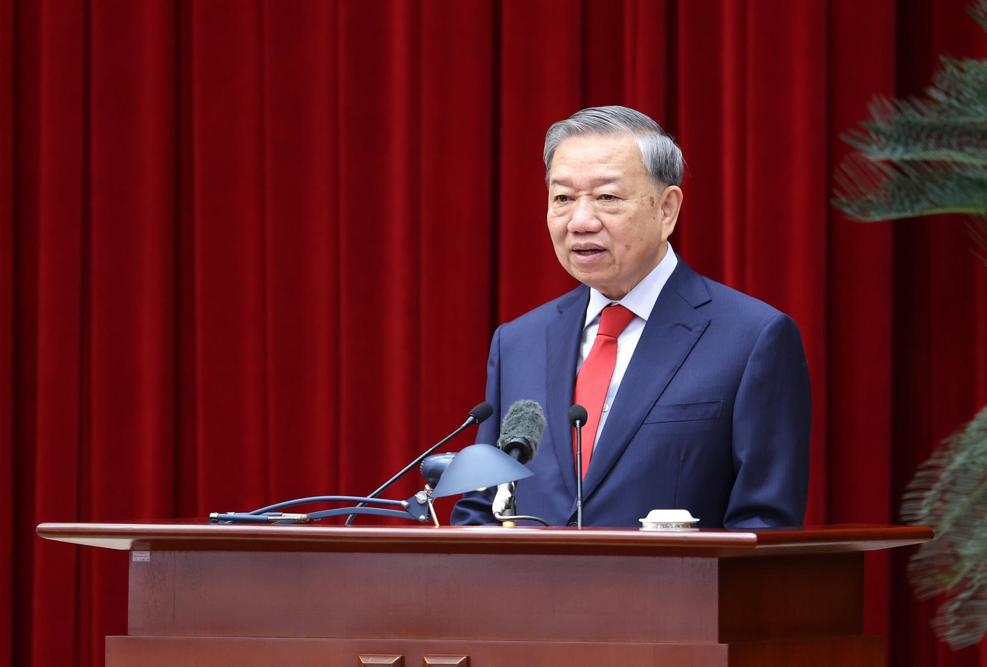 Báo và Phát thanh, Truyền hình Quảng Ngãi