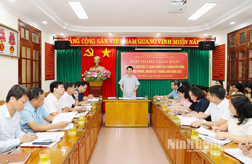 Quang cảnh hội nghị.