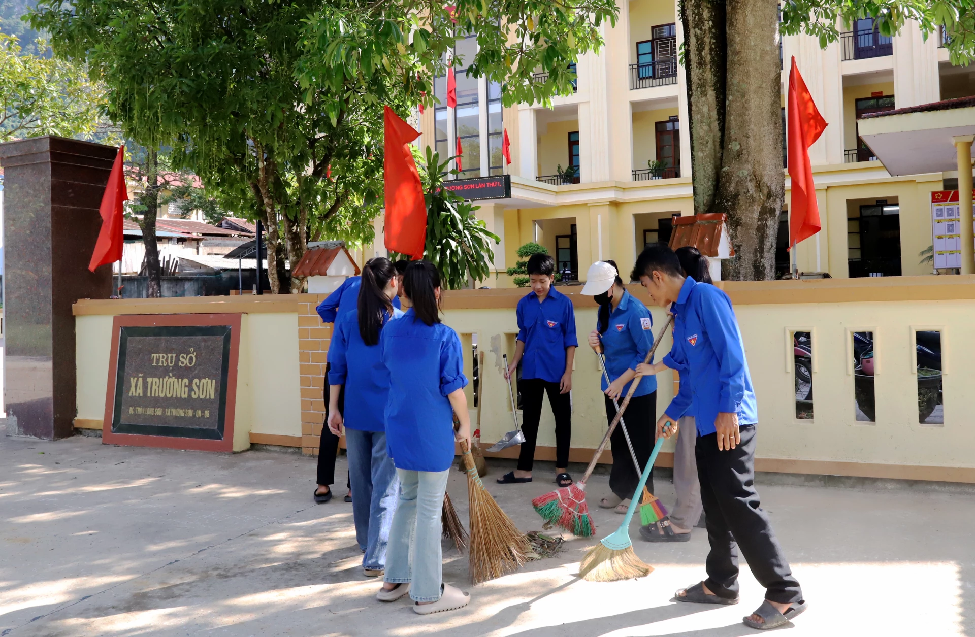 Phong tr&agrave;o Đo&agrave;n ph&aacute;t triển tại c&aacute;c th&ocirc;n bản trở th&agrave;nh nguồn kết nạp đảng vi&ecirc;n mới l&agrave; người d&acirc;n tộc thiểu số&nbsp;- Ảnh: T.L