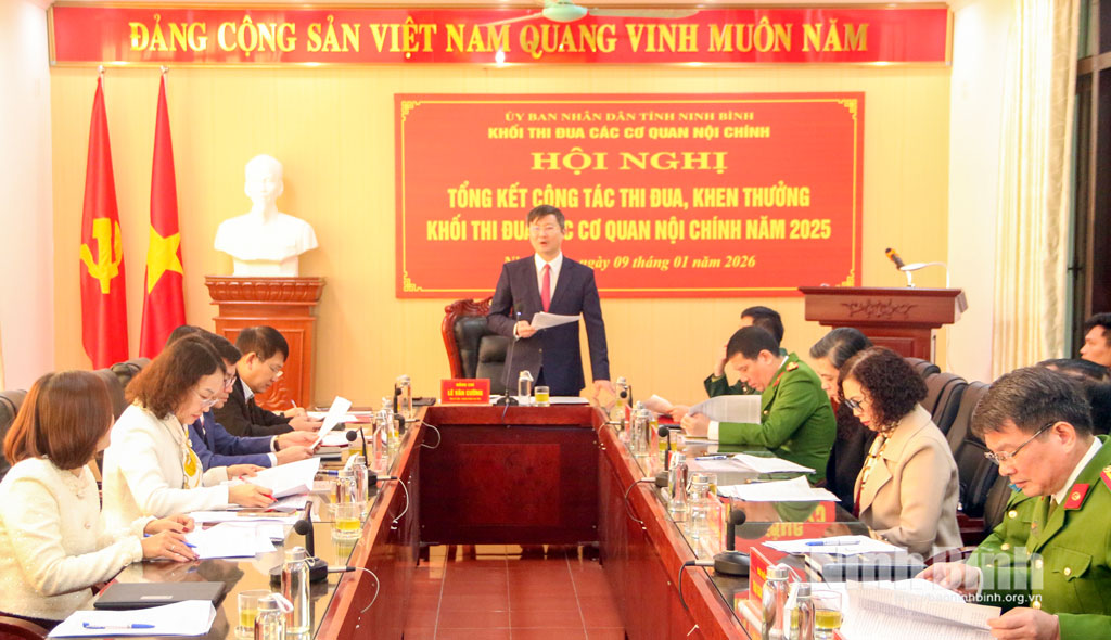 Quang cảnh hội nghị