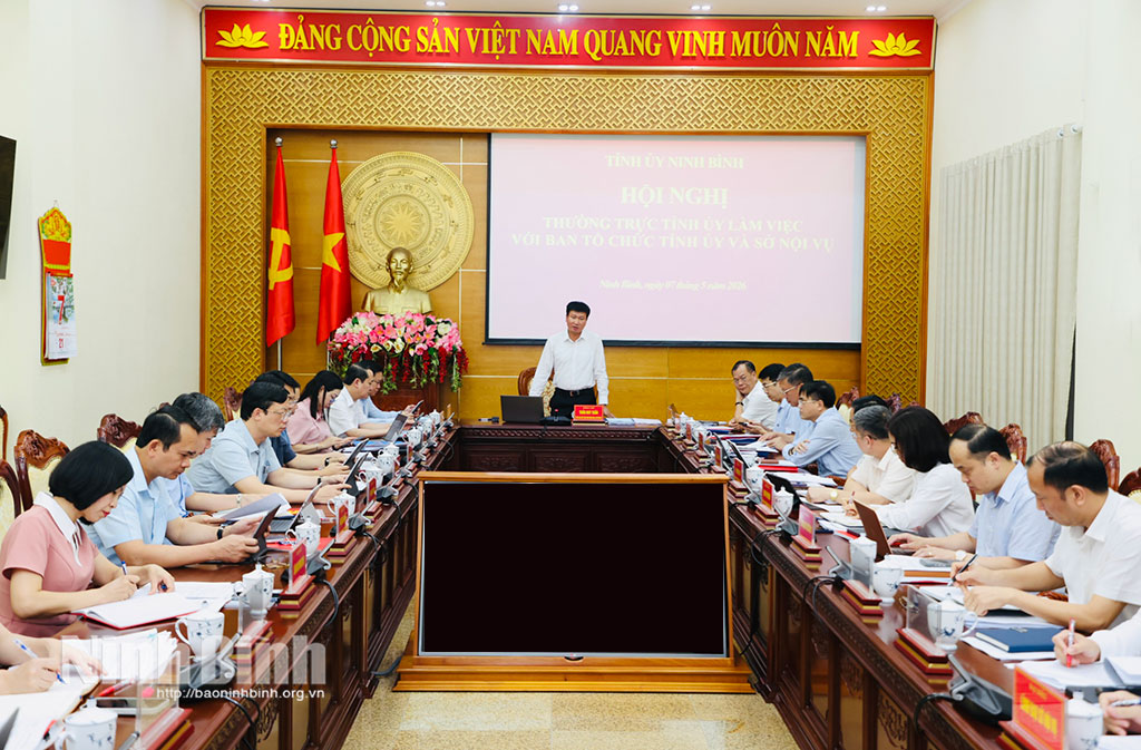 Quang cảnh hội nghị.