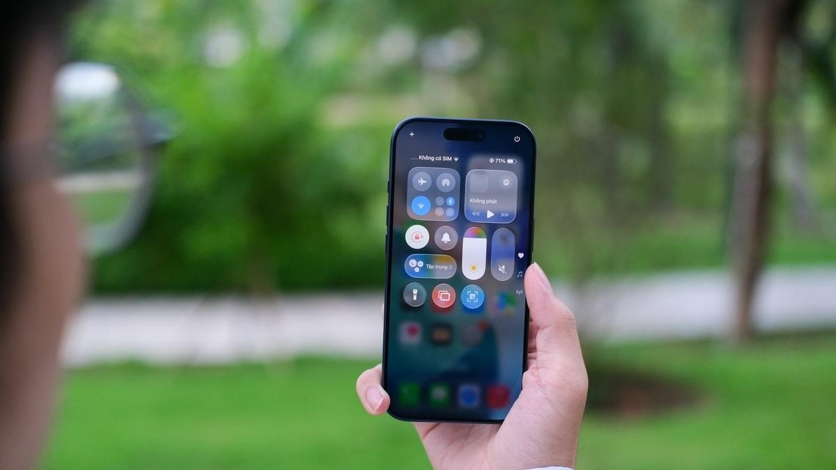 Giá iPhone 18 series công bố, giá iPhone 17 series đồng loạt giảm sâu