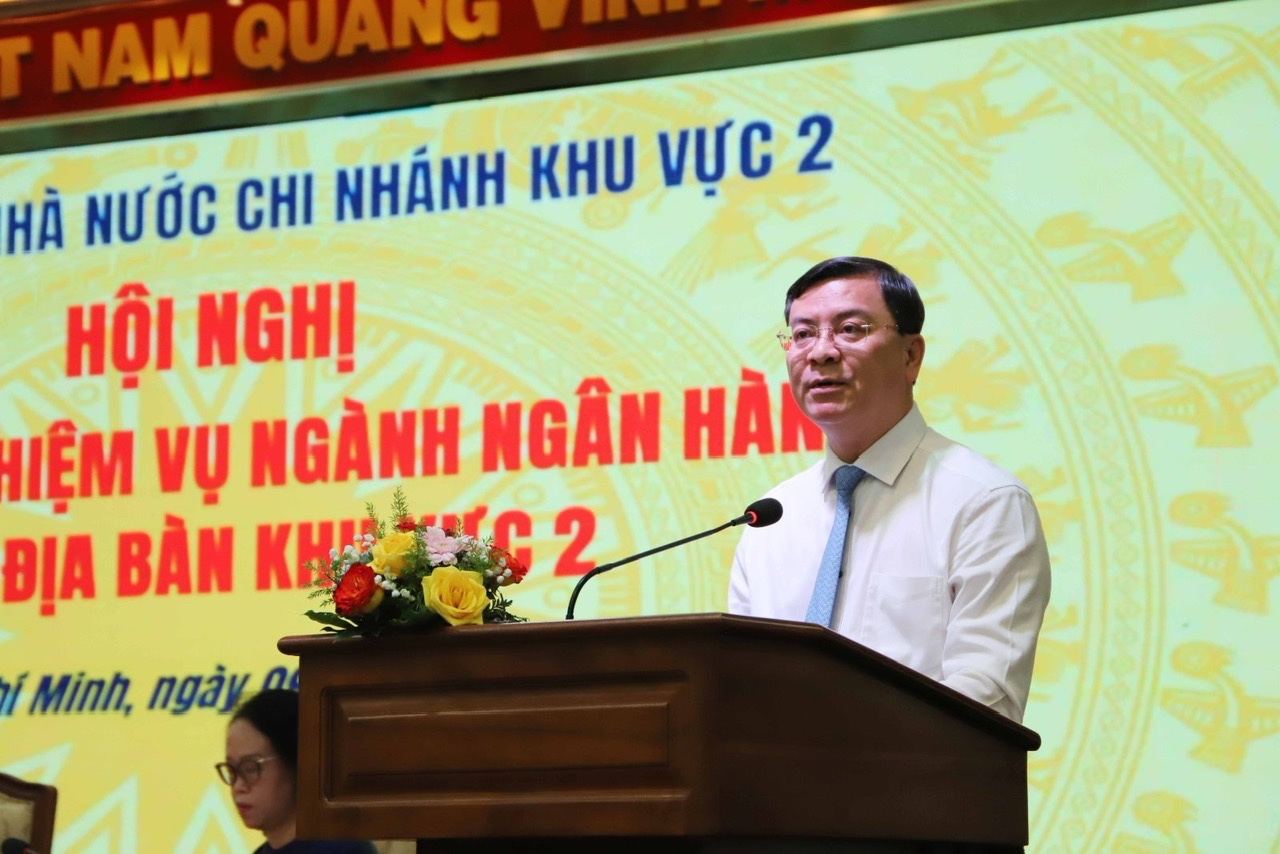 Ông Nguyễn Công Vinh, Phó Chủ tịch UBND TP. Hồ Chí Minh phát biểu tại Hội nghị