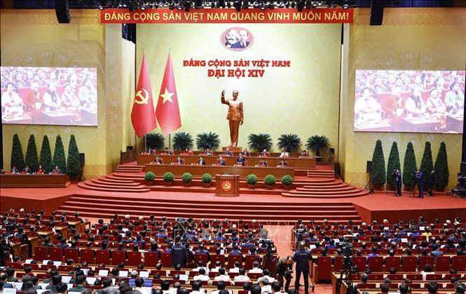 Ch&uacute; th&iacute;ch ảnh