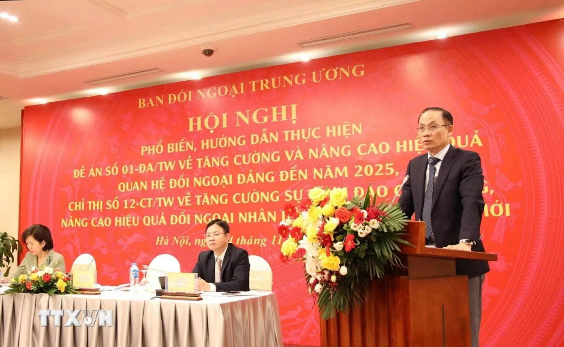 Công tác đối ngoại đảng của Đảng ta trong tiến trình cách mạng Việt Nam Công tác đối ngoại đảng của Đảng ta trong tiến trình cách mạng Việt Nam