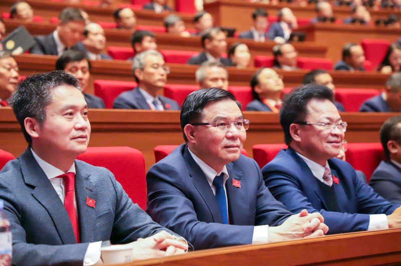 Uỷ vi&ecirc;n Ban Chấp h&agrave;nh Trung ương Đảng, Quyền Bộ trưởng Bộ C&ocirc;ng Thương L&ecirc; Mạnh H&ugrave;ng tại Đại hội XIV của Đảng.