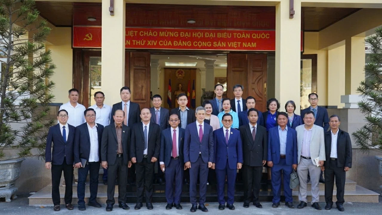 C&aacute;c đại biểu tham dự sự kiện. (Nguồn: ĐSQ Việt Nam tại Campuchia)