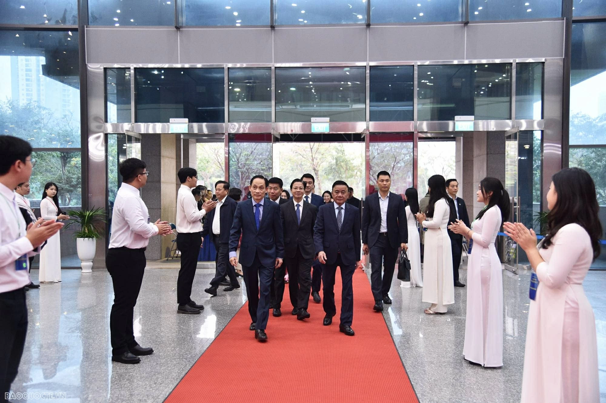 Uỷ vi&ecirc;n Bộ Ch&iacute;nh trị, Thường trực Ban B&iacute; thư Trần Cẩm T&uacute; dự Hội nghị tổng kết c&ocirc;ng t&aacute;c đối ngoại nh&acirc;n d&acirc;n năm 2025 v&agrave; phương hướng, nhiệm vụ năm 2026