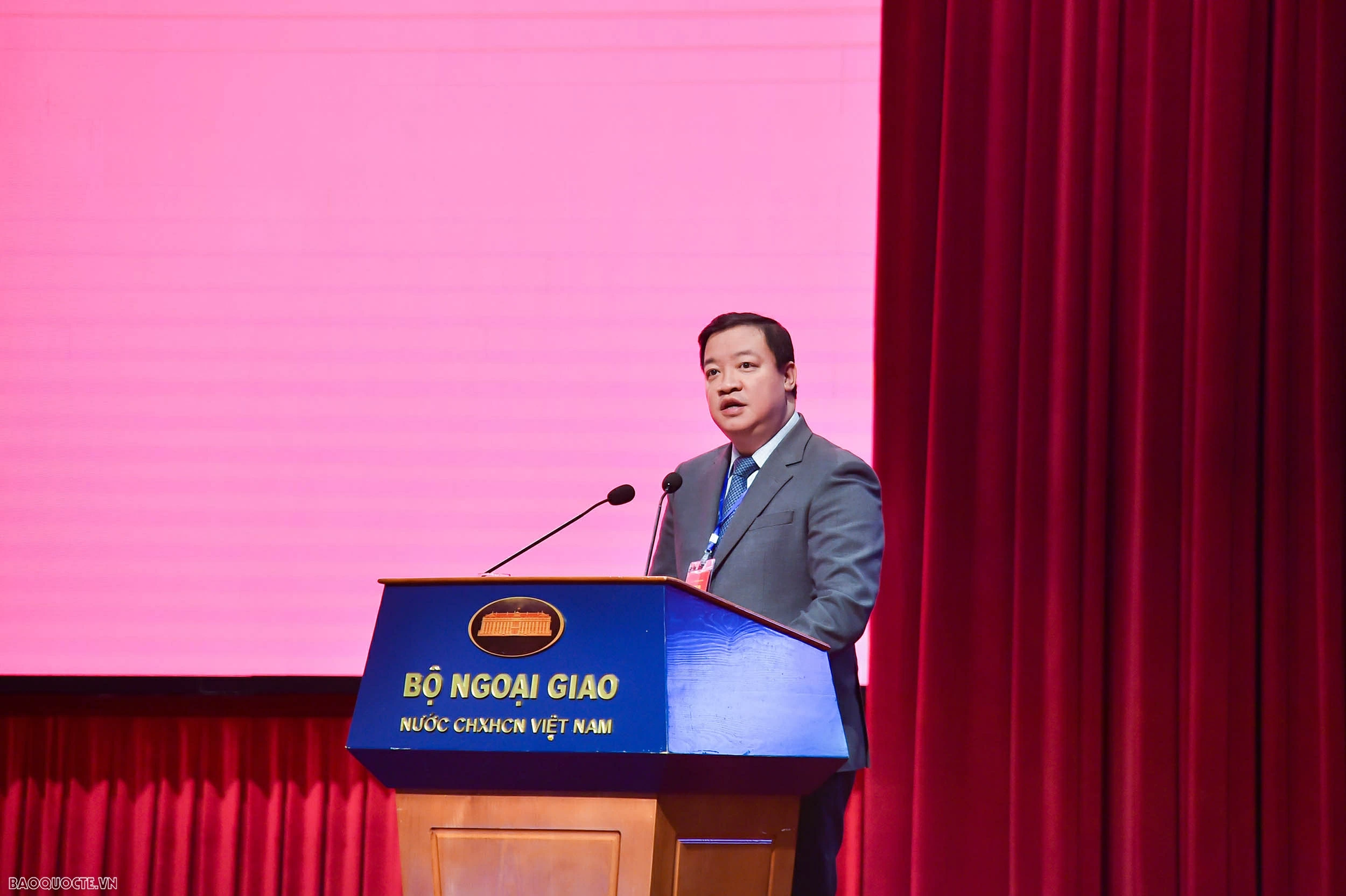 S&aacute;ng nay (30/12), diễn ra Hội nghị tổng kết c&ocirc;ng t&aacute;c đối ngoại nh&acirc;n d&acirc;n năm 2025 v&agrave; phương hướng, nhiệm vụ năm 2026