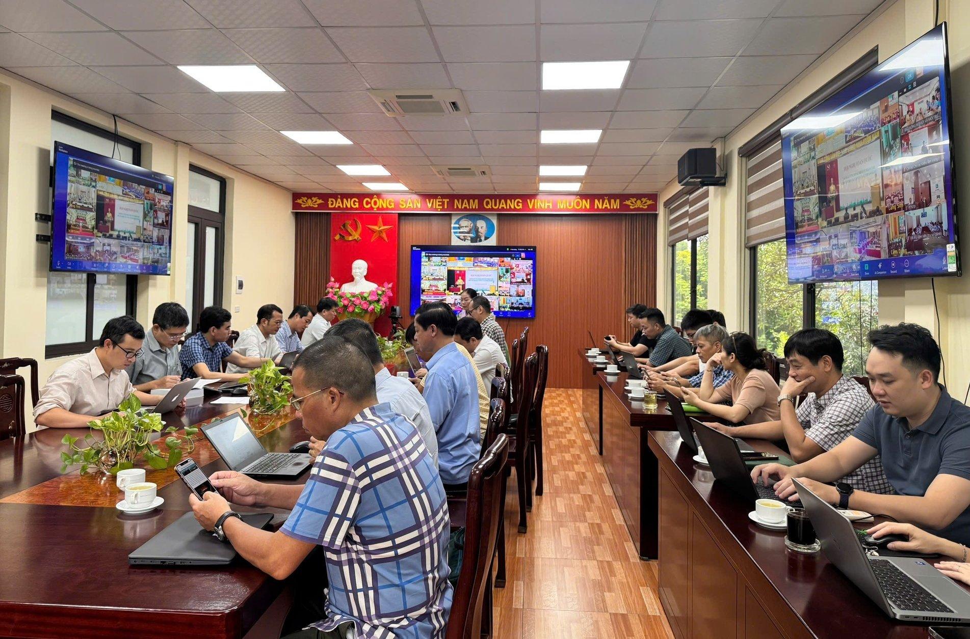 Đảng bộ Cục Lâm nghiệp và Kiểm lâm. Ảnh: Thế Anh. Đảng bộ Cục Lâm nghiệp và Kiểm lâm. Ảnh: Thế Anh.