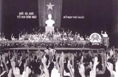 Những 'nhân chứng lịch sử' kể chuyện bầu cử qua các thời kỳ Những 'nhân chứng lịch sử' kể chuyện bầu cử qua các thời kỳ