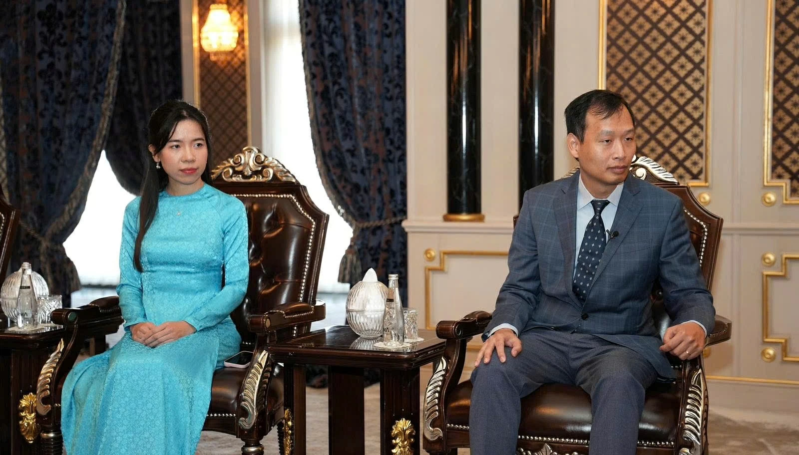 Đại sứ Nguyễn Nam Dương tr&igrave;nh Thư uỷ nhiệm của Chủ tịch nước Lương Cường l&ecirc;n Chủ tịch Hội đồng Tổng thống Libya