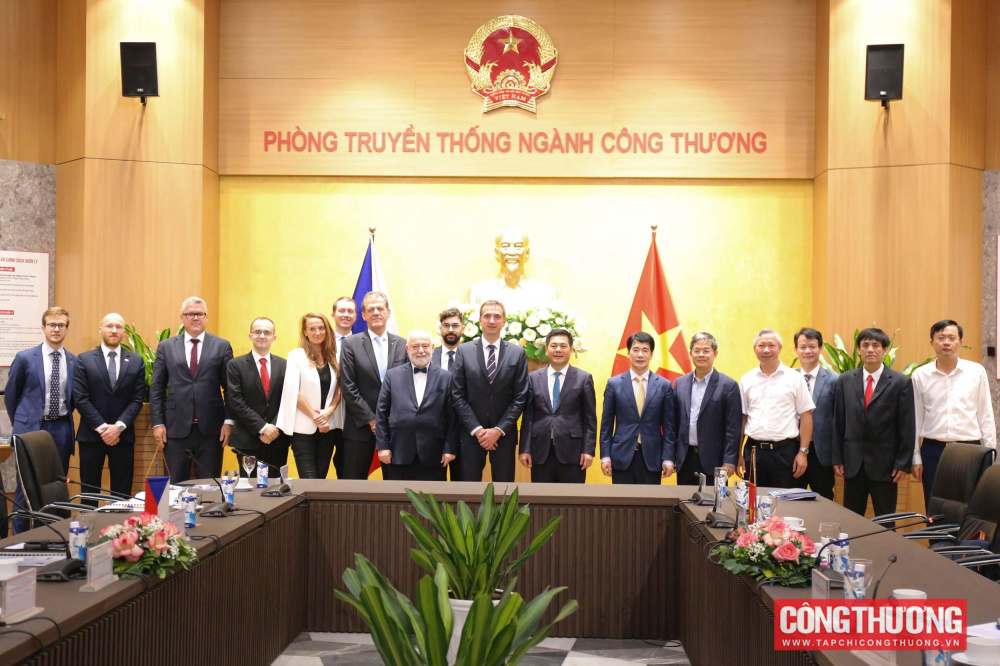 Việt Nam - Cộng hòa Séc: Thống nhất nhiều giải pháp thúc đẩy quan hệ kinh tế thương mại