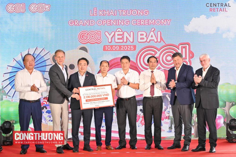 Tập đoàn Central Retail công bố khoản tài trợ xây nhà Đa năng trị giá hơn 2,1 tỷ đồng cho Trường Tiểu học & Trung học cơ sở Kiên Thành (xã Quy Mông, tỉnh Lào Cai)