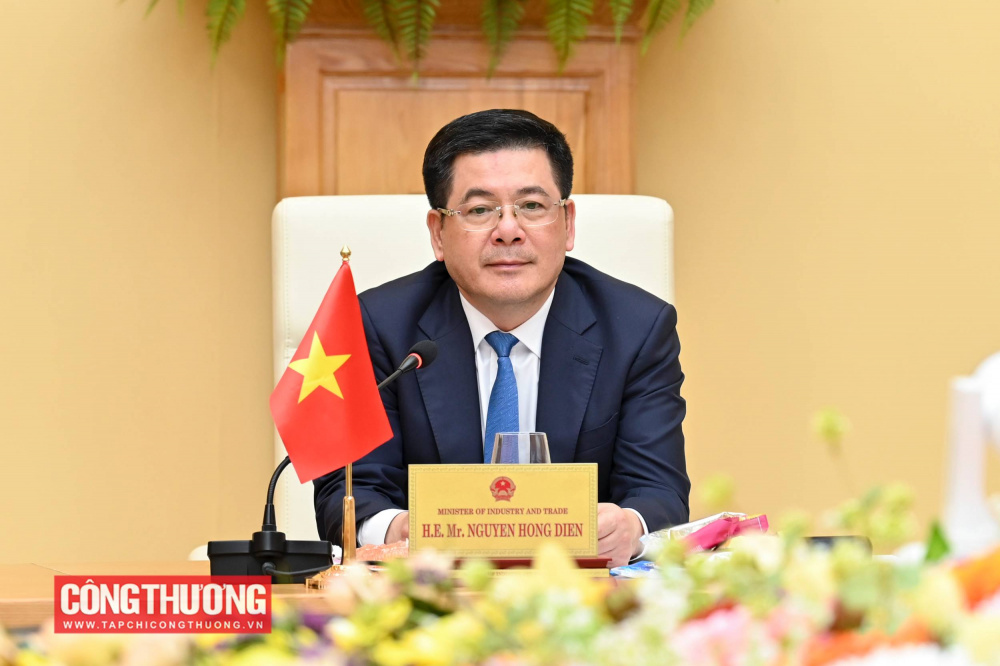 Bộ trưởng Nguyễn Hồng Diên khẳng định Việc ký kết FTA Việt Nam - MERCOSUR không chỉ mang lại lợi ích kinh tế cụ thể cho các bên, mà còn là minh chứng cho sự tin cậy và cam kết thúc đẩy thương mại bền vững giữa các khu vực.