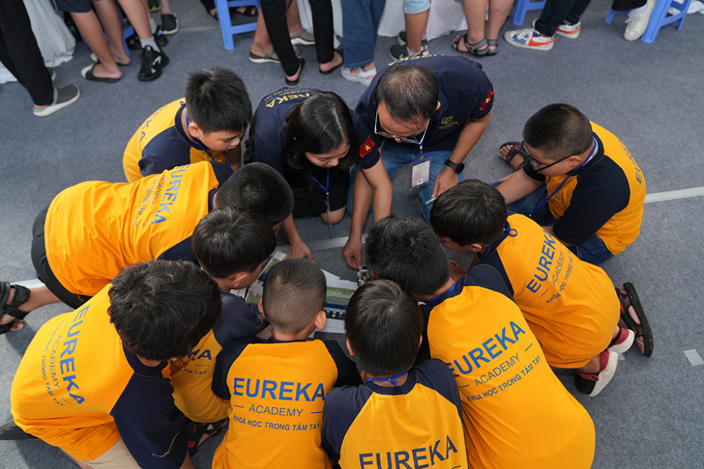 Sự tự tin và đầy bản lĩnh của các bạn thí sinh tại Vòng chung kết quốc gia cuộc thi ROBTACON WRO 2025