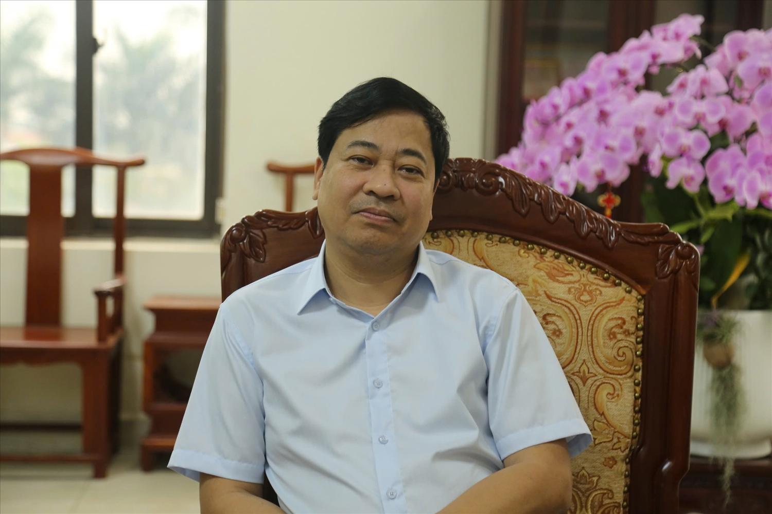 Ông Phạm Quốc Chính, Chủ tịch UBND xã Gia Viễn cho biết, toàn xã có 20.251 cử tri, trong đó phần lớn là đồng bào Công giáo.