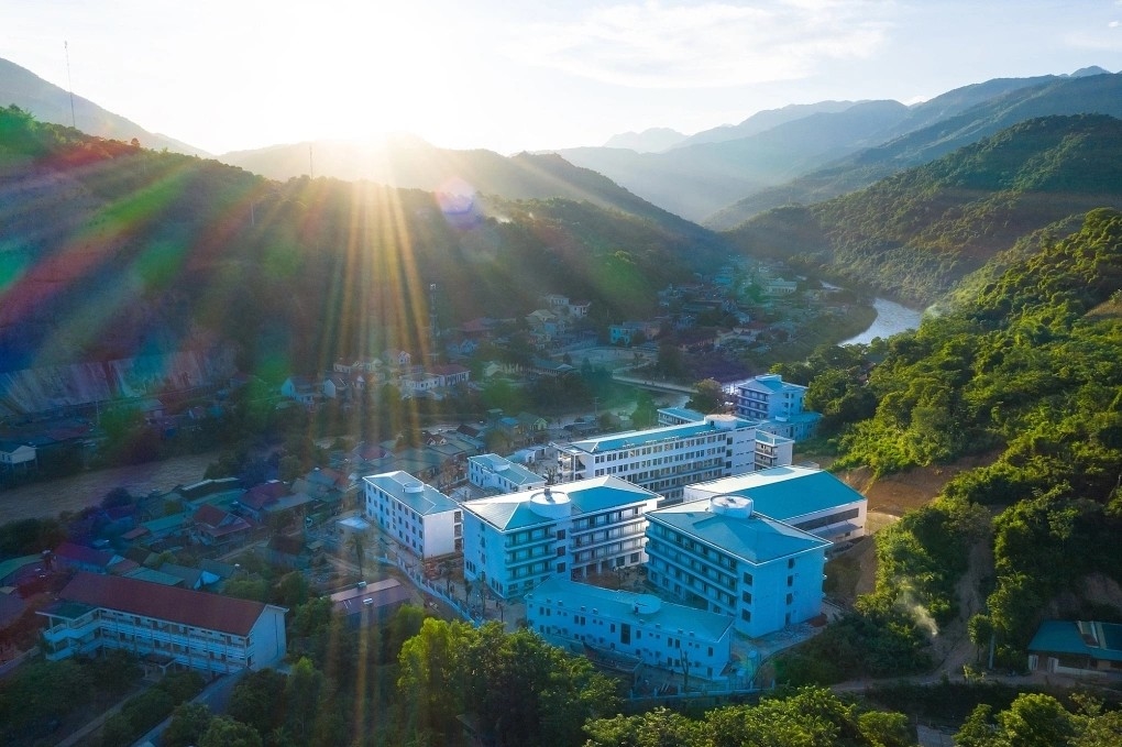 Toàn cảnh trường THPT Kỳ Sơn. Ảnh: Trungnam Group