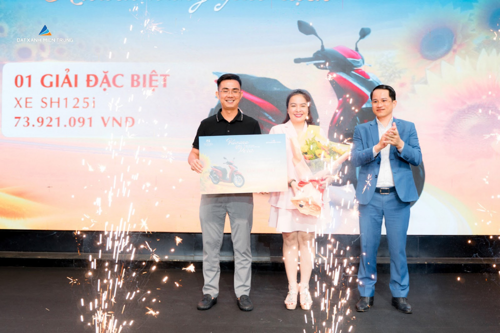 Gần 250 triệu là tổng giá trị quà tặng mà Đất Xanh Miền Trung mang đến sự kiện mở bán, thay cho lời tri ân đến khách hàng