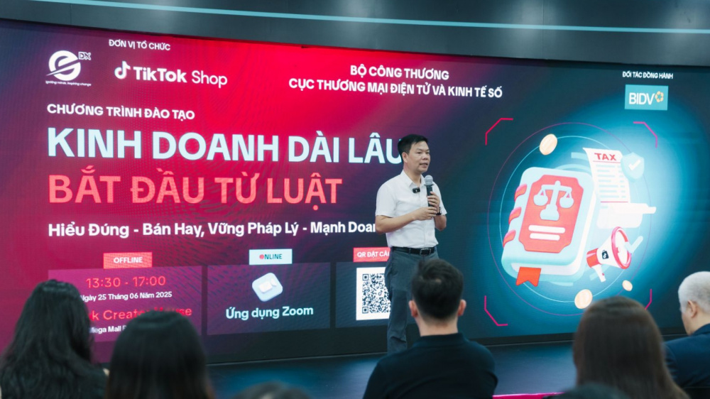 Tăng cường hỗ trợ doanh nghiệp chuyển đổi số trong năm 2025