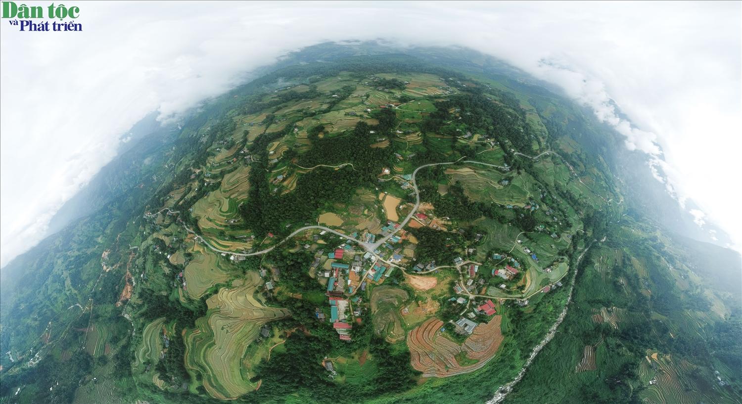 Diện mạo x&atilde; T&acirc;n Tiến ng&agrave;y một khang trang hơn sau khi triển khai c&aacute;c ch&iacute;nh s&aacute;ch hỗ trợ giảm ngh&egrave;o