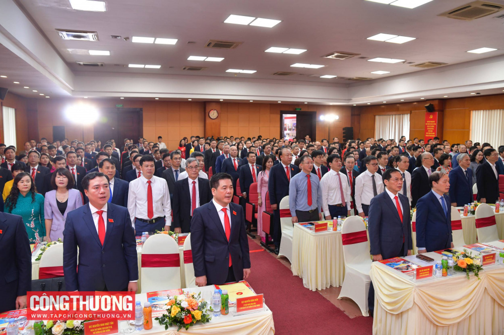 Sáng 16/7/2025, Đảng bộ Bộ Công Thương long trọng tổ chức Đại hội đại biểu Đảng bộ Bộ Công Thương lần thứ I, nhiệm kỳ 2025 - 2030