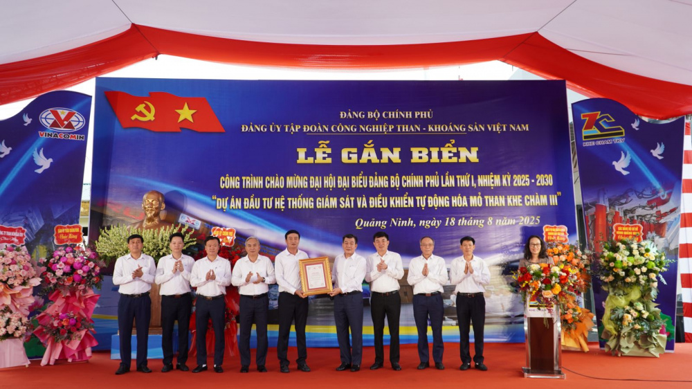 Description: https://vinacomin.vn/userfiles/images/AnhTinTuc/2025/T08/18/gan%20bien/DSC07542.JPG