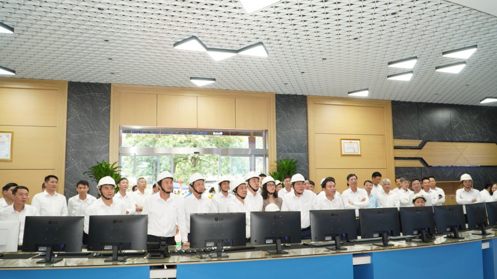 Description: https://vinacomin.vn/userfiles/images/AnhTinTuc/2025/T08/18/gan%20bien/DSC07634.JPG