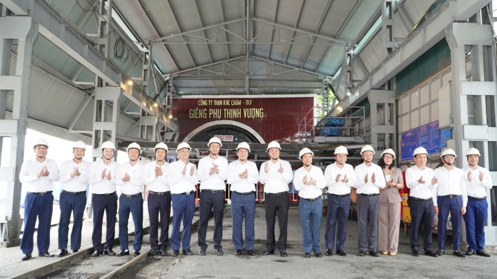 Description: https://vinacomin.vn/userfiles/images/AnhTinTuc/2025/T08/18/gan%20bien/DSC07647.JPG