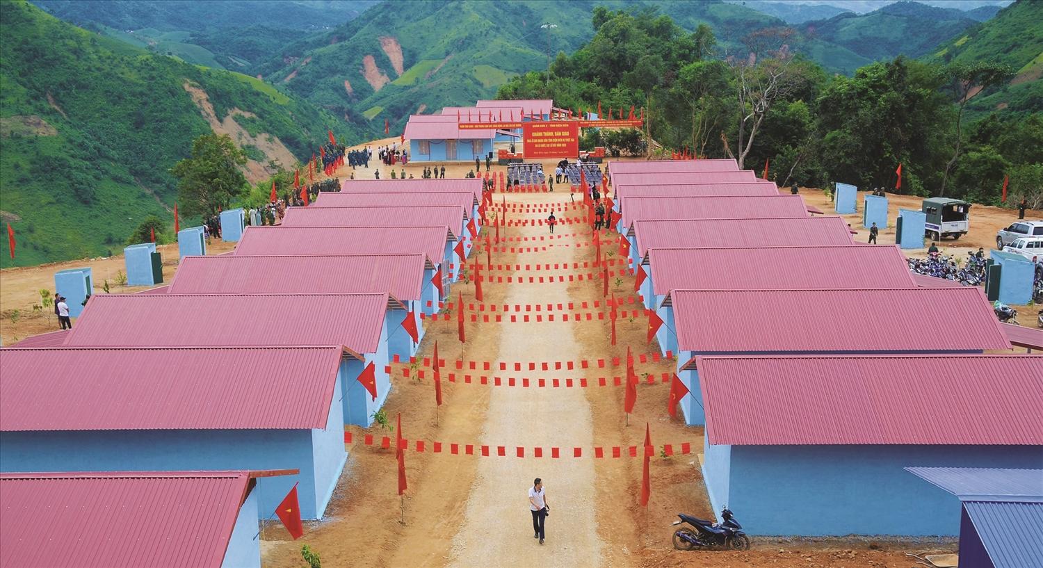 Một góc Khu tái định cư bản Háng Pu Xi